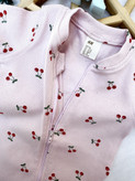 رامپر بچه گانه وارداتی برند H&M طرح گیلاس کد ۴۲۶۰